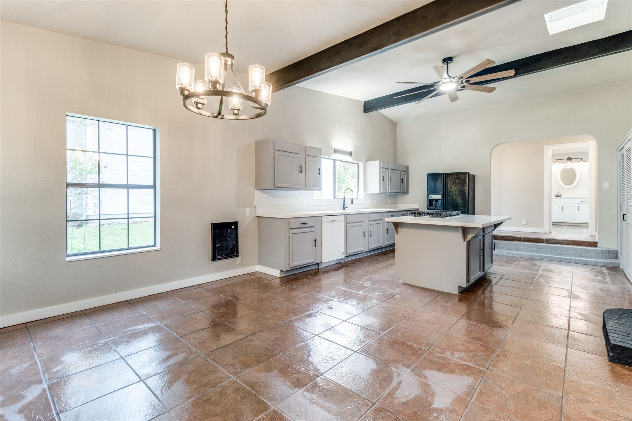 206 W Cardinal Street Ector TX 75439