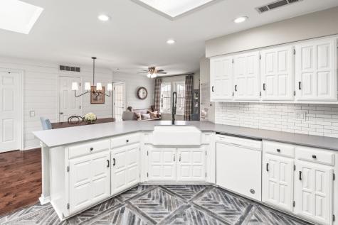 3809 Kelly Boulevard Carrollton TX 75007