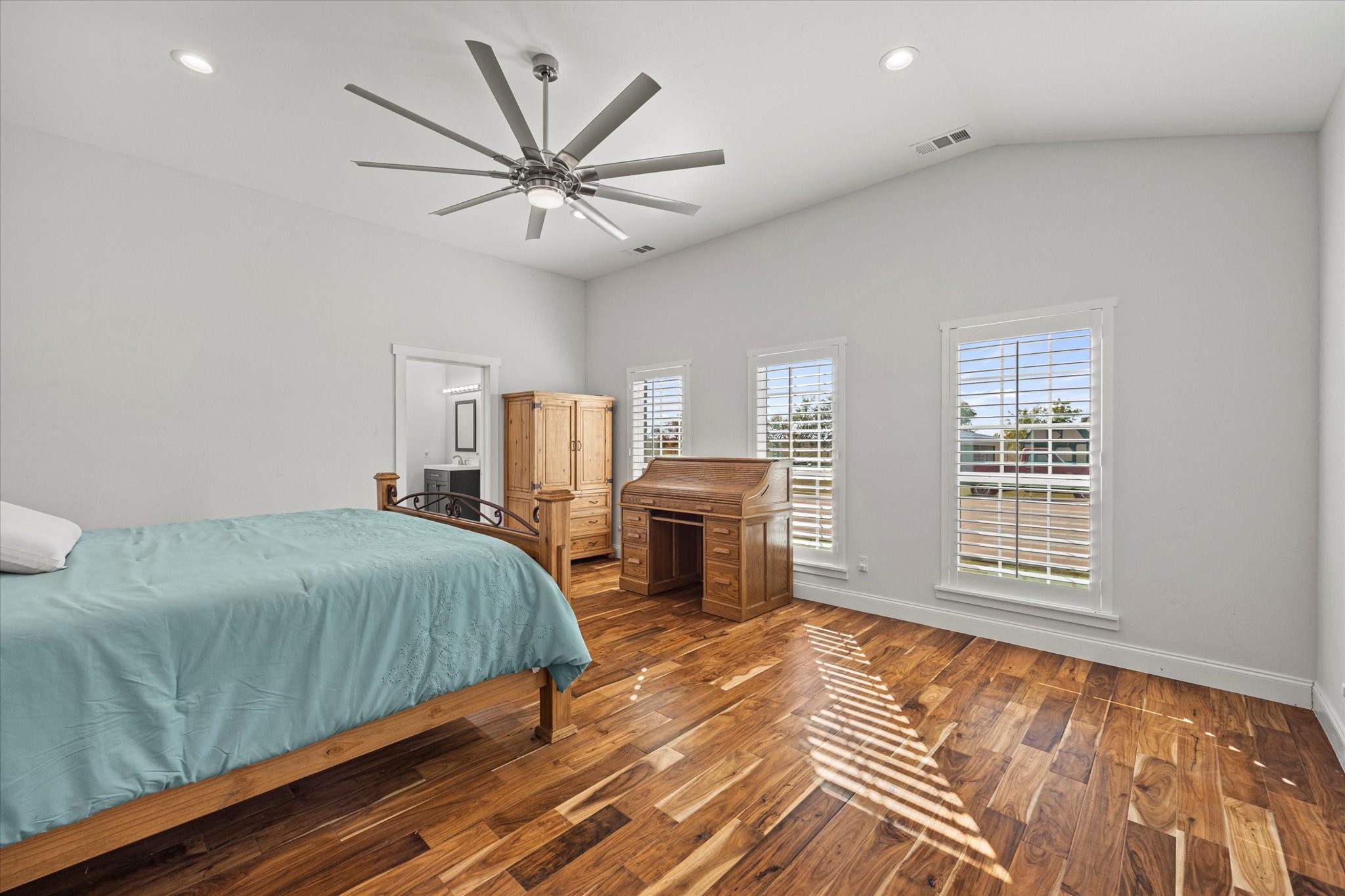 1999 Highway 34 Greenville TX 75401