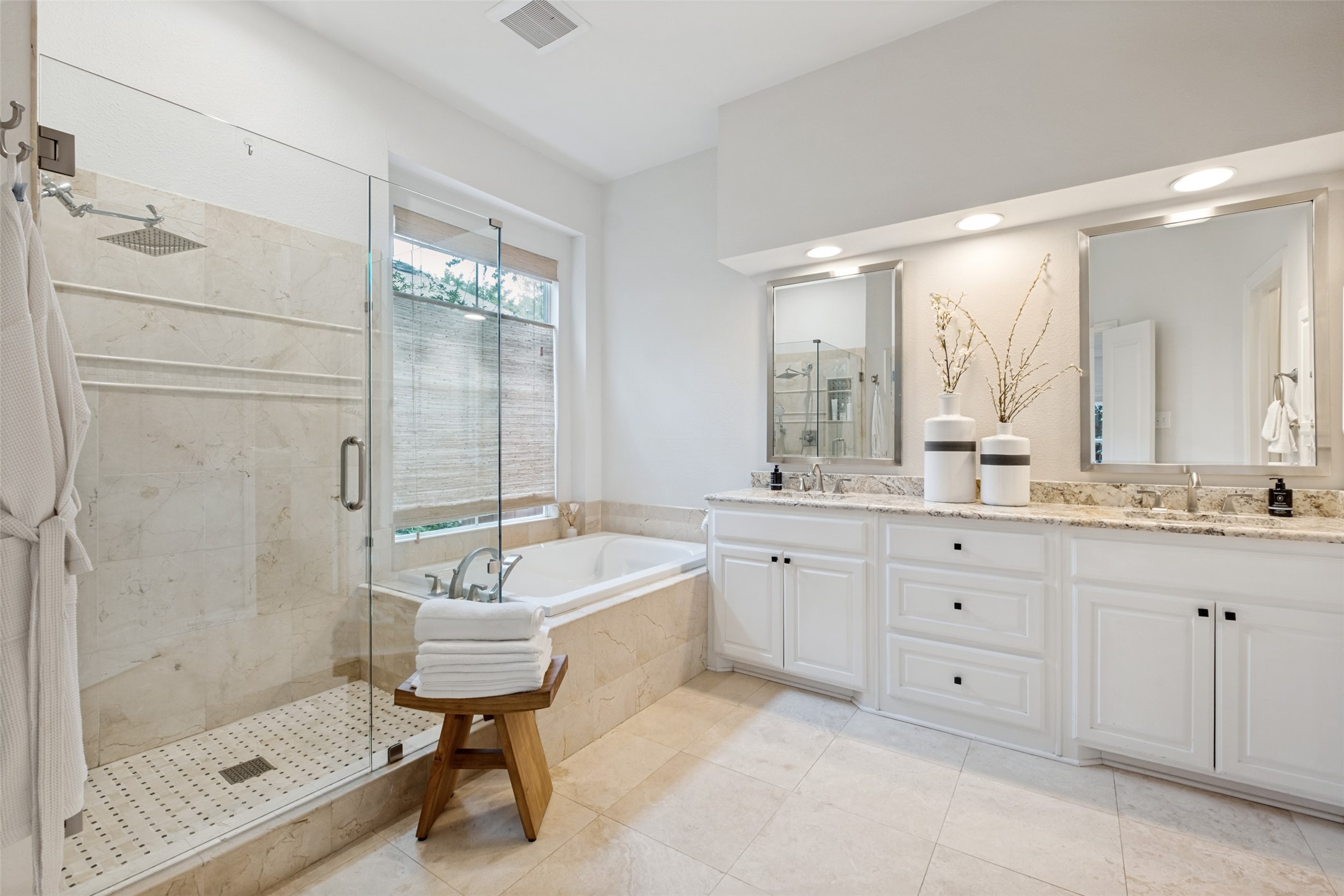 1676 Glade Forest Drive Dallas TX 75218