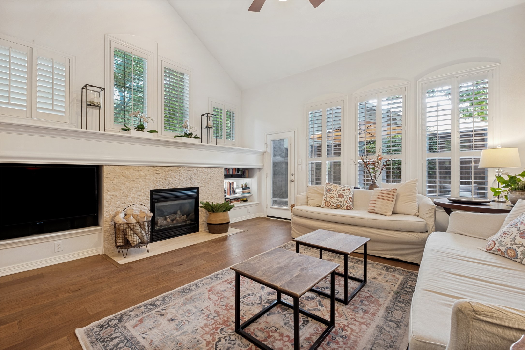 1676 Glade Forest Drive Dallas TX 75218