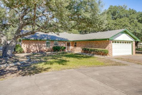 313 De La Cruz Street Weatherford TX 76085