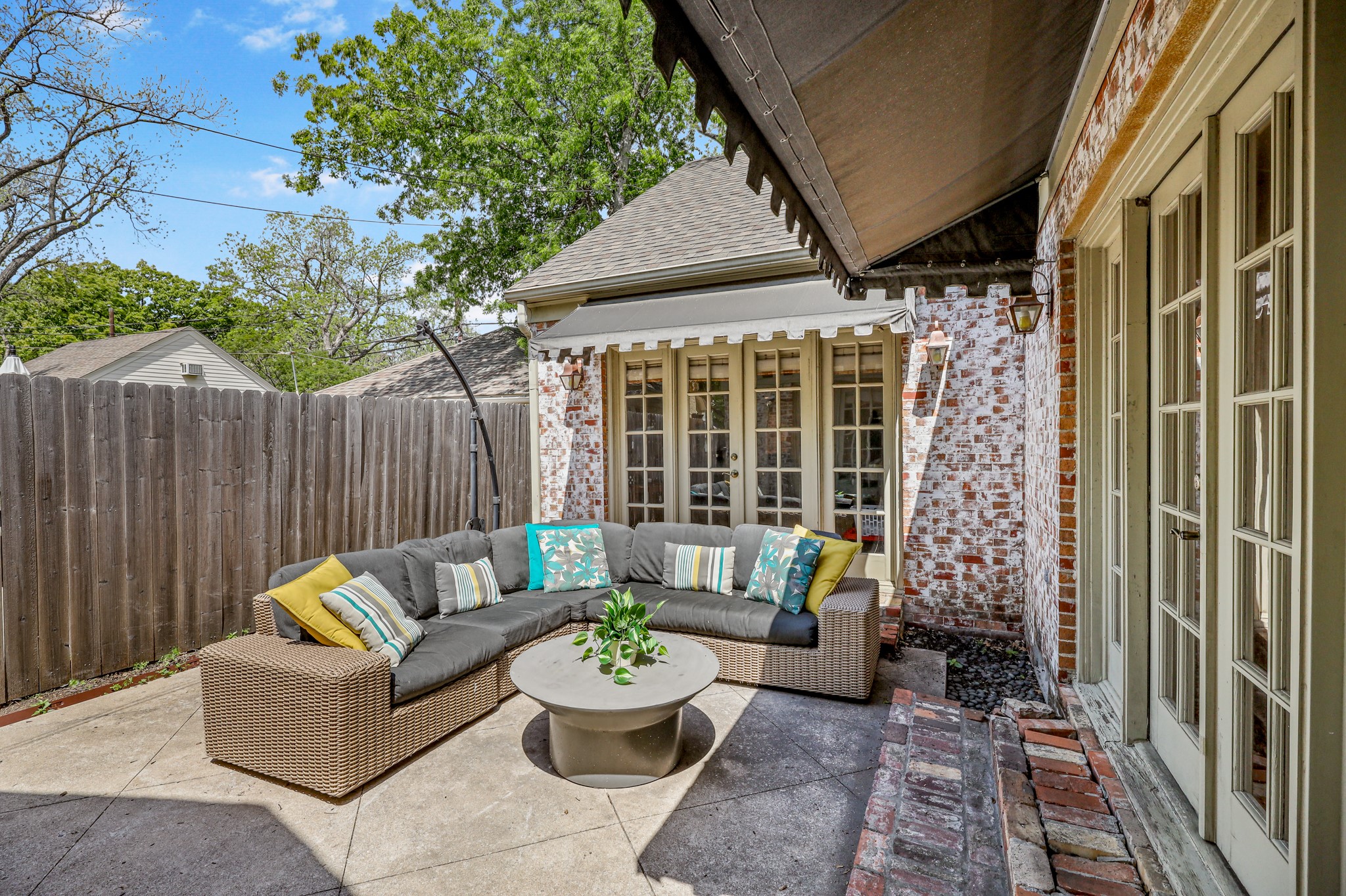 6011 Mccommas Boulevard Dallas TX 75206