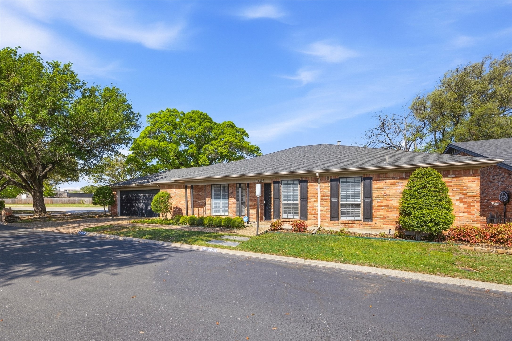 3824 Brookhaven Circle Fort Worth TX 76109