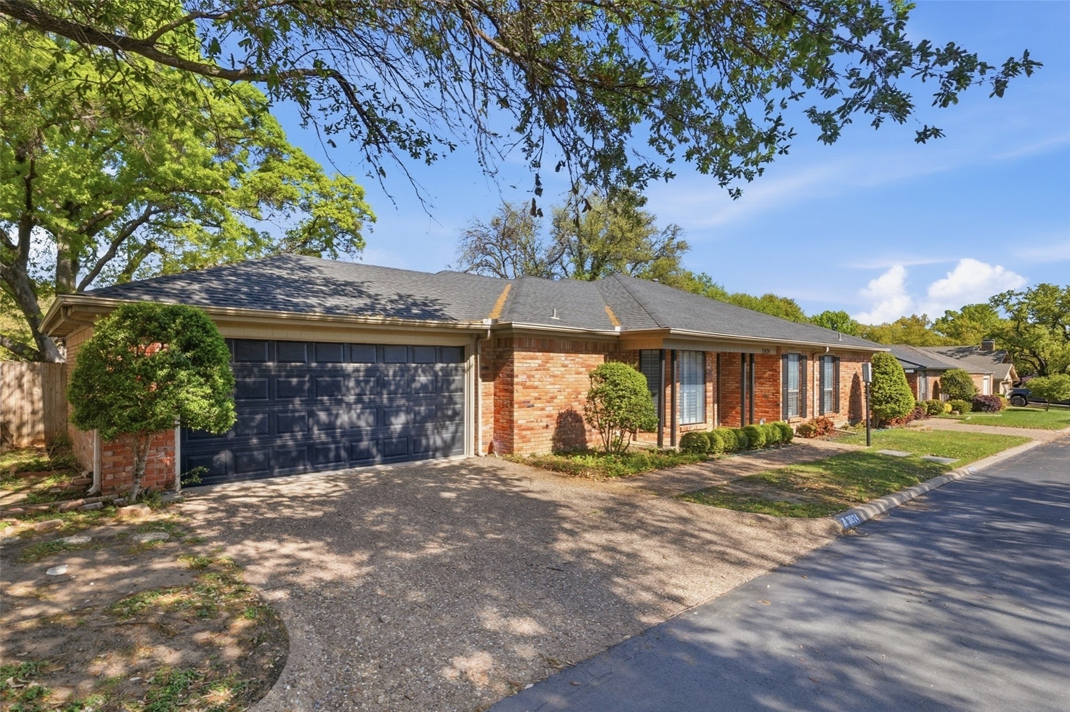 3824 Brookhaven Circle Fort Worth TX 76109