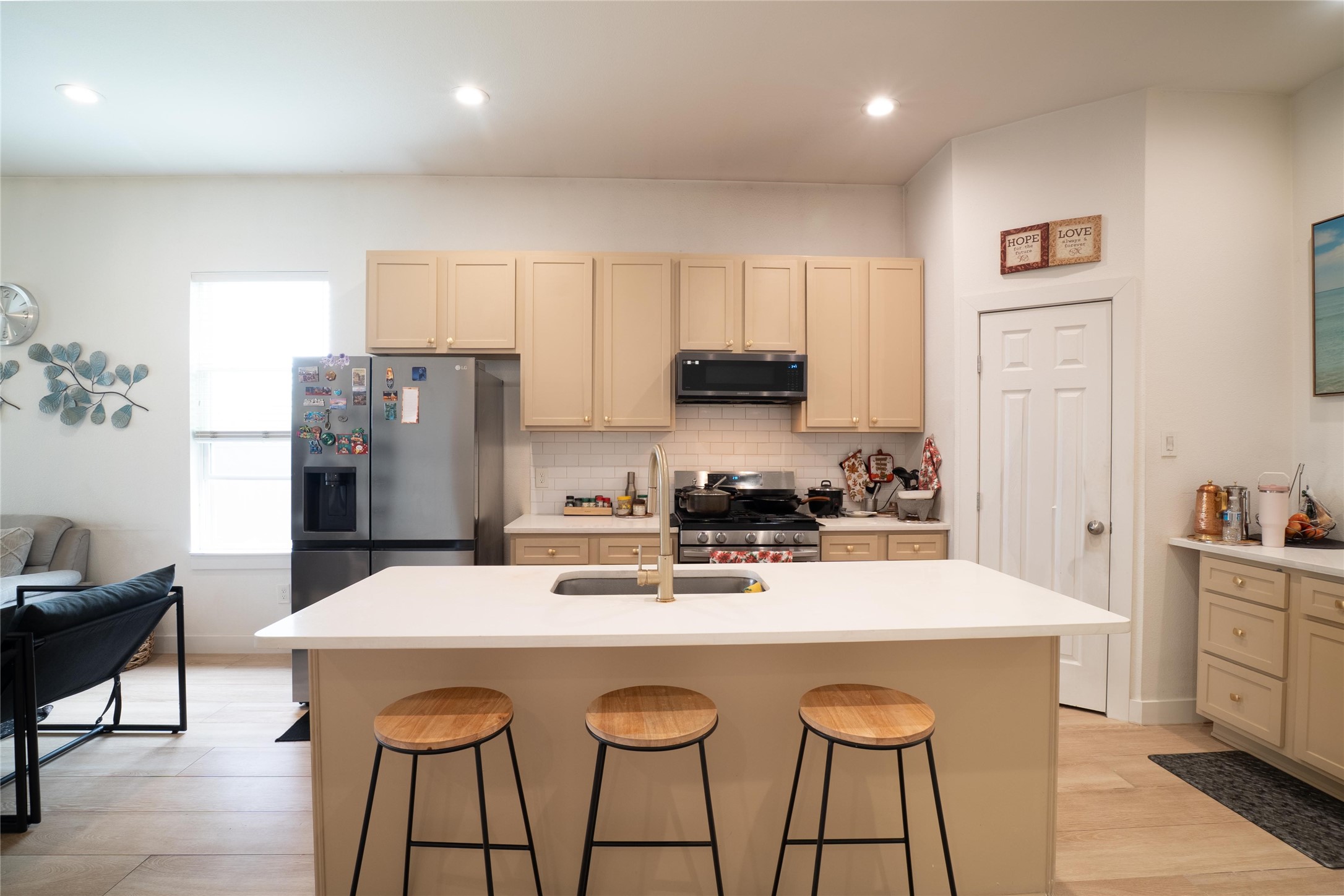 2113 Cranford Drive Garland TX 75041