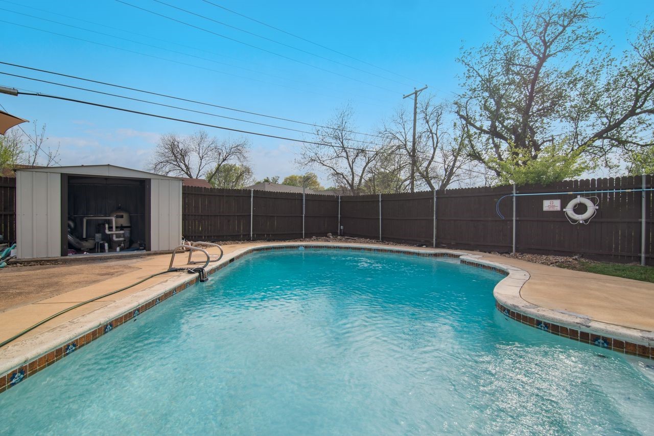 2404 17th Street Plano TX 75074