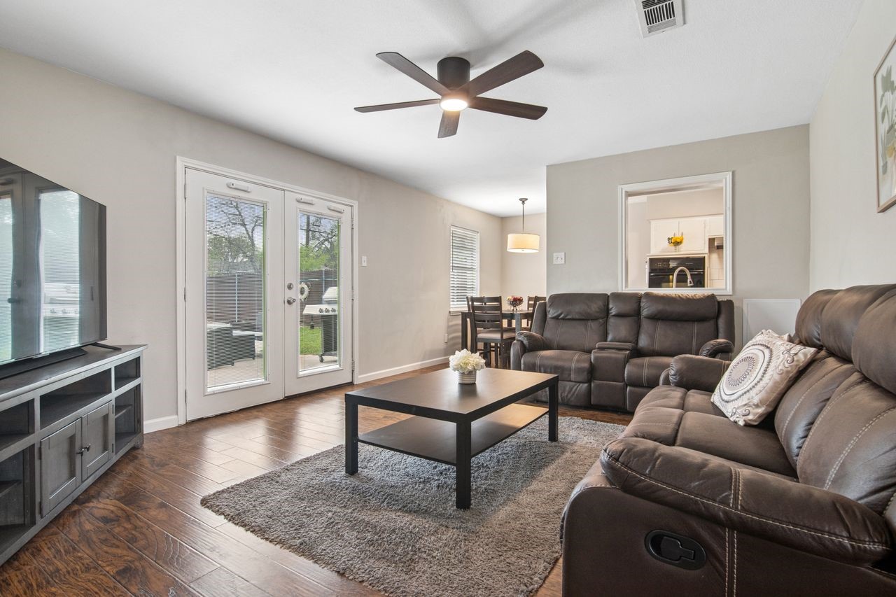 2404 17th Street Plano TX 75074