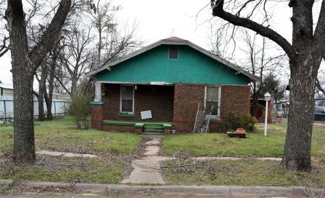 415 W 12th Street Coleman TX 76834