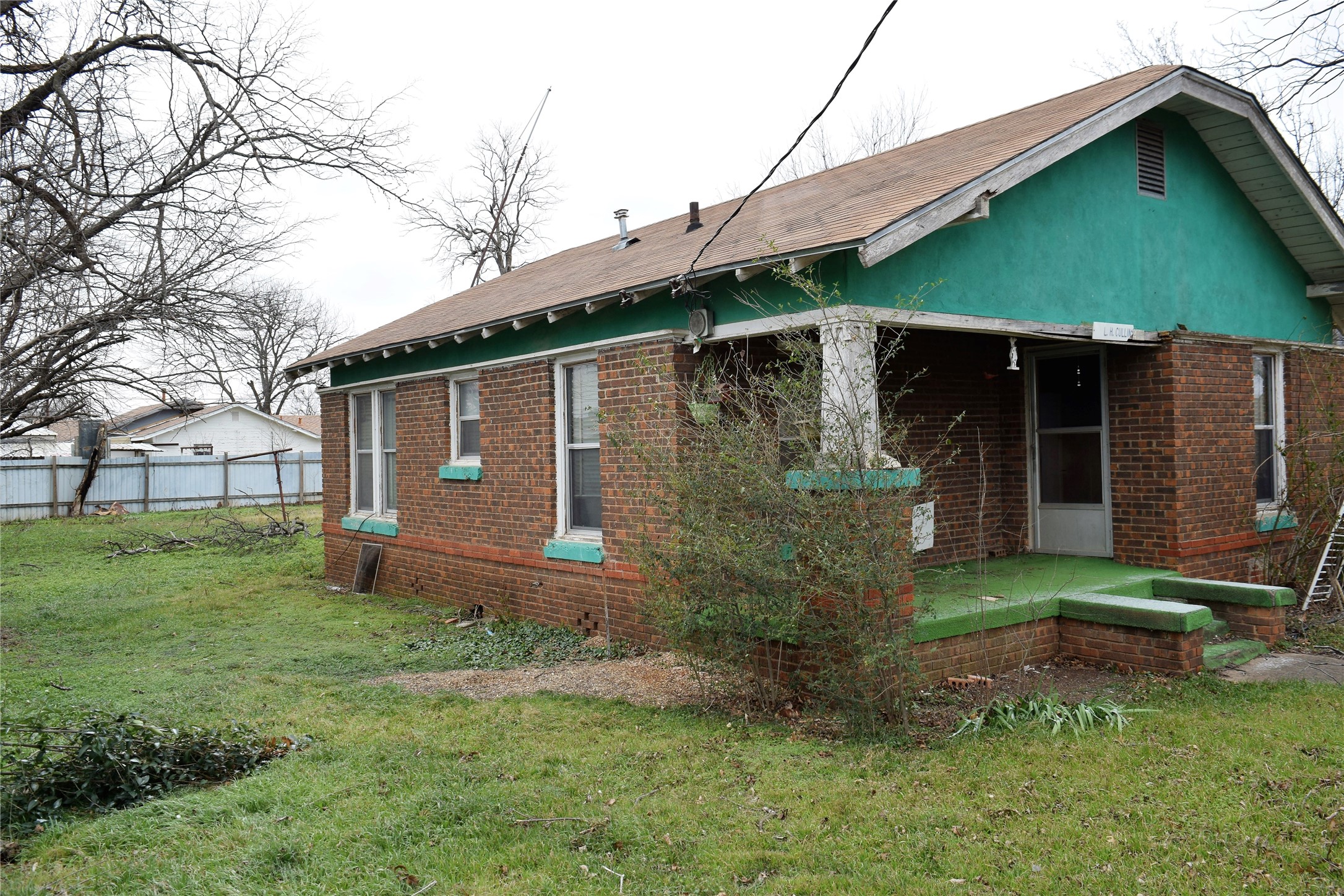 415 W 12th Street Coleman TX 76834