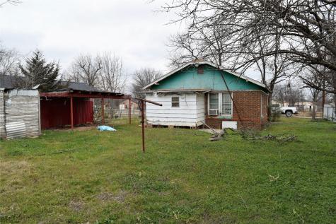 415 W 12th Street Coleman TX 76834