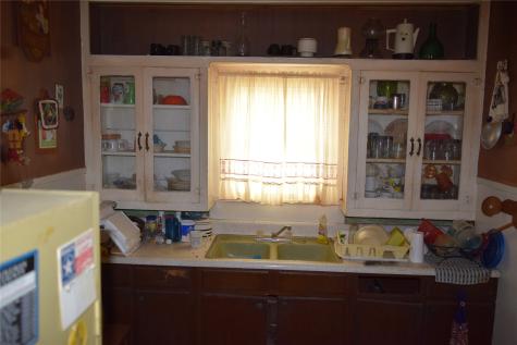 415 W 12th Street Coleman TX 76834