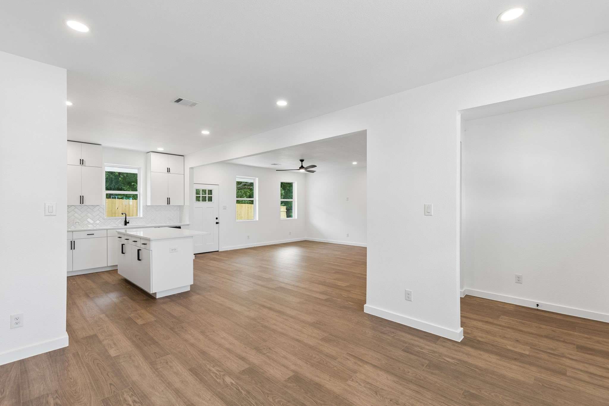 171 Tryall Court Runaway Bay TX 76426