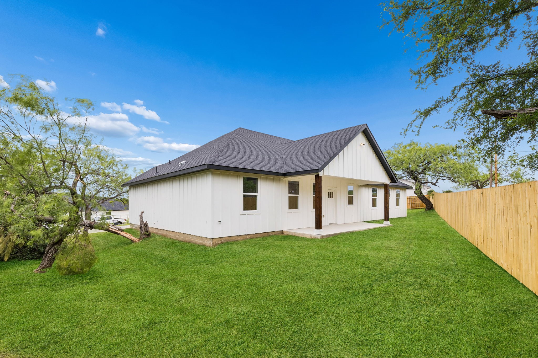 171 Tryall Court Runaway Bay TX 76426