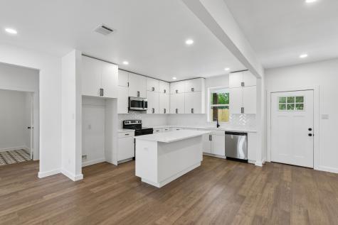 171 Tryall Court Runaway Bay TX 76426