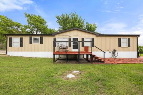5821 Parkside Court Granbury TX 76048