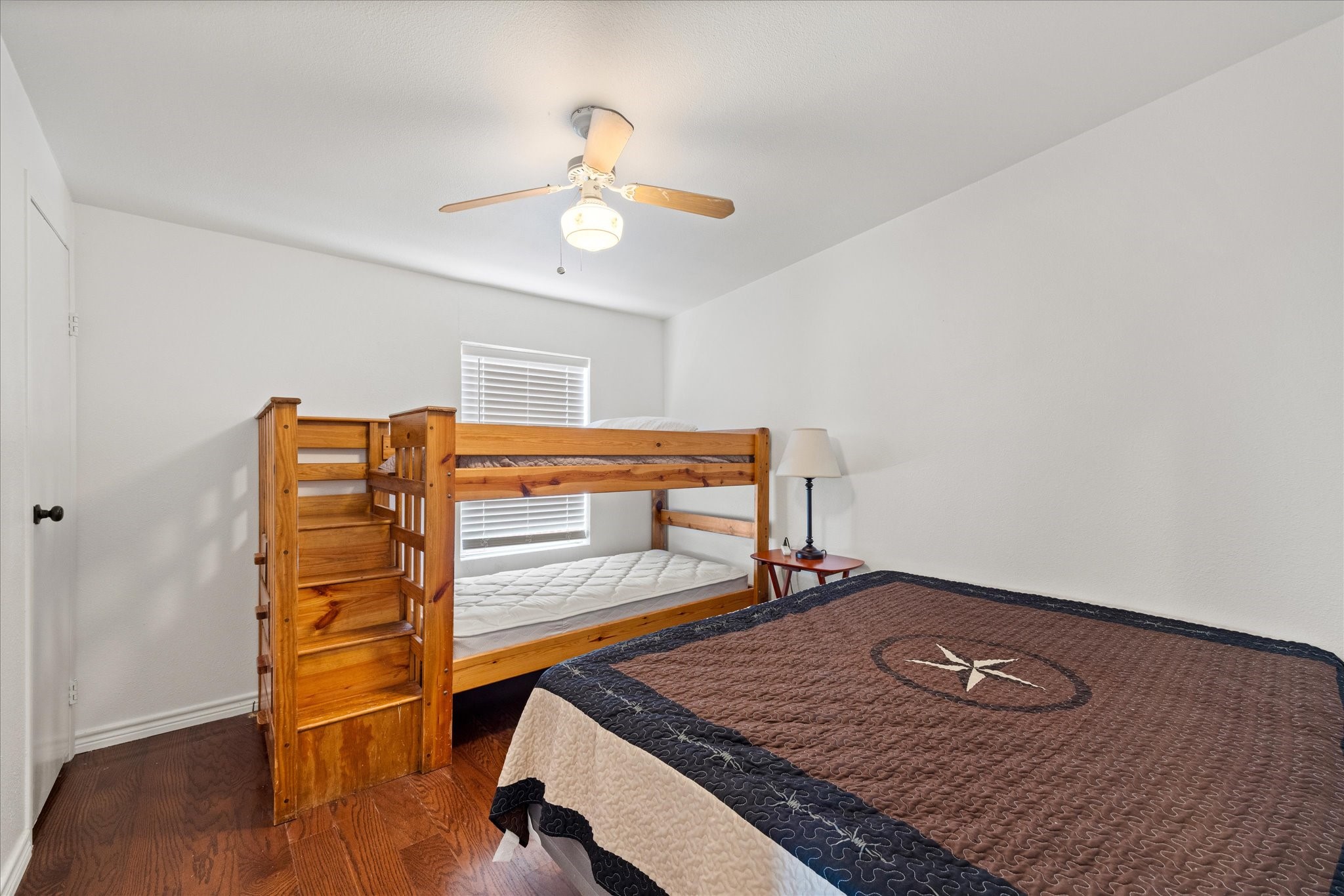 5821 Parkside Court Granbury TX 76048