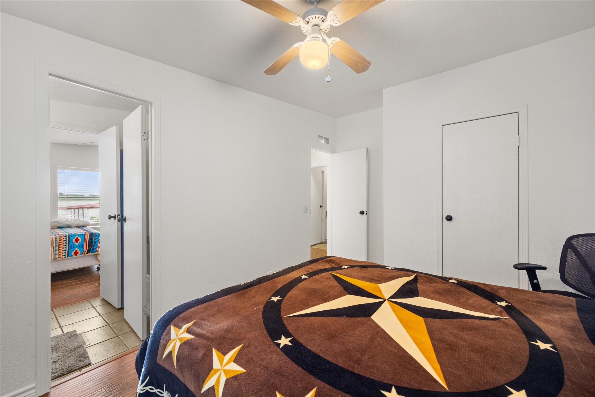 5821 Parkside Court Granbury TX 76048