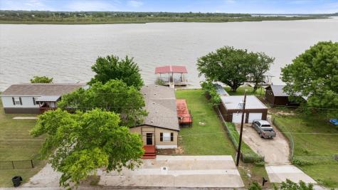 5821 Parkside Court Granbury TX 76048