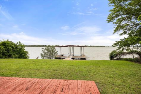 5821 Parkside Court Granbury TX 76048