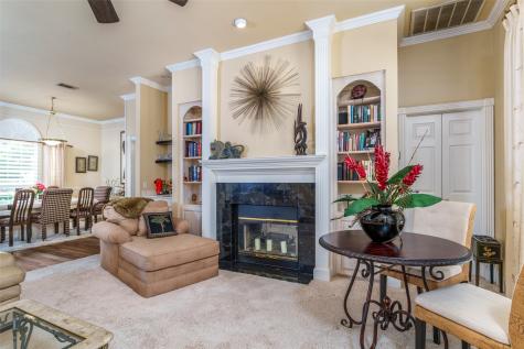 6703 Landover Hills Lane Arlington TX 76017
