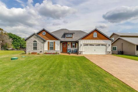 413 Sky Harbour Court Granbury TX 76049