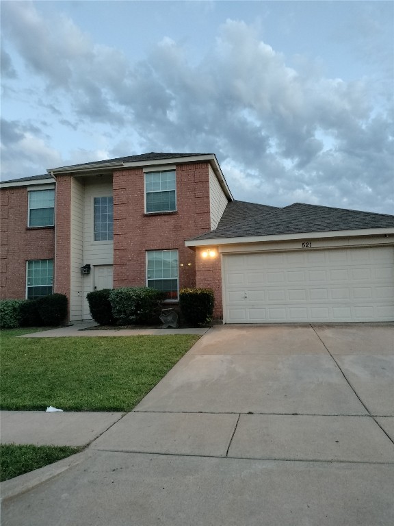 521 Richmond Park Lane Fort Worth TX 76140