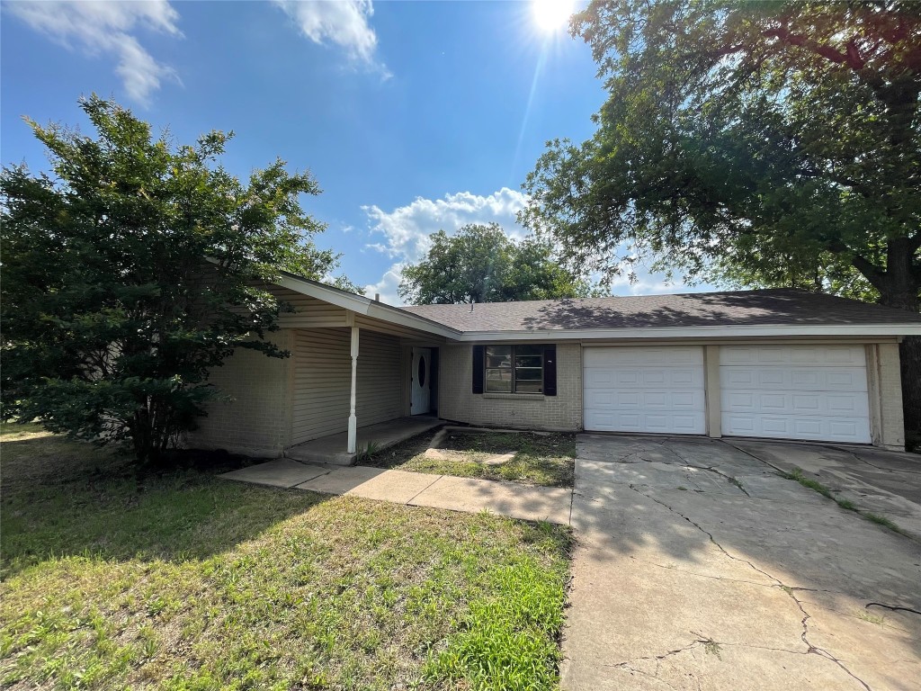 512 Fairmont Street Clyde TX 79510