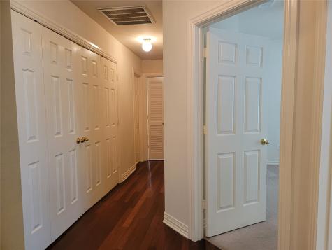 9703 Raven Lane Irving TX 75063