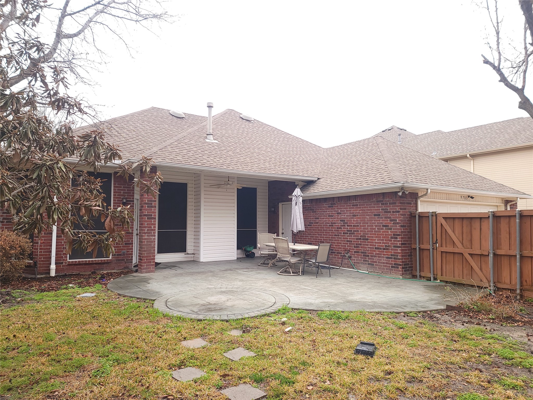 9703 Raven Lane Irving TX 75063