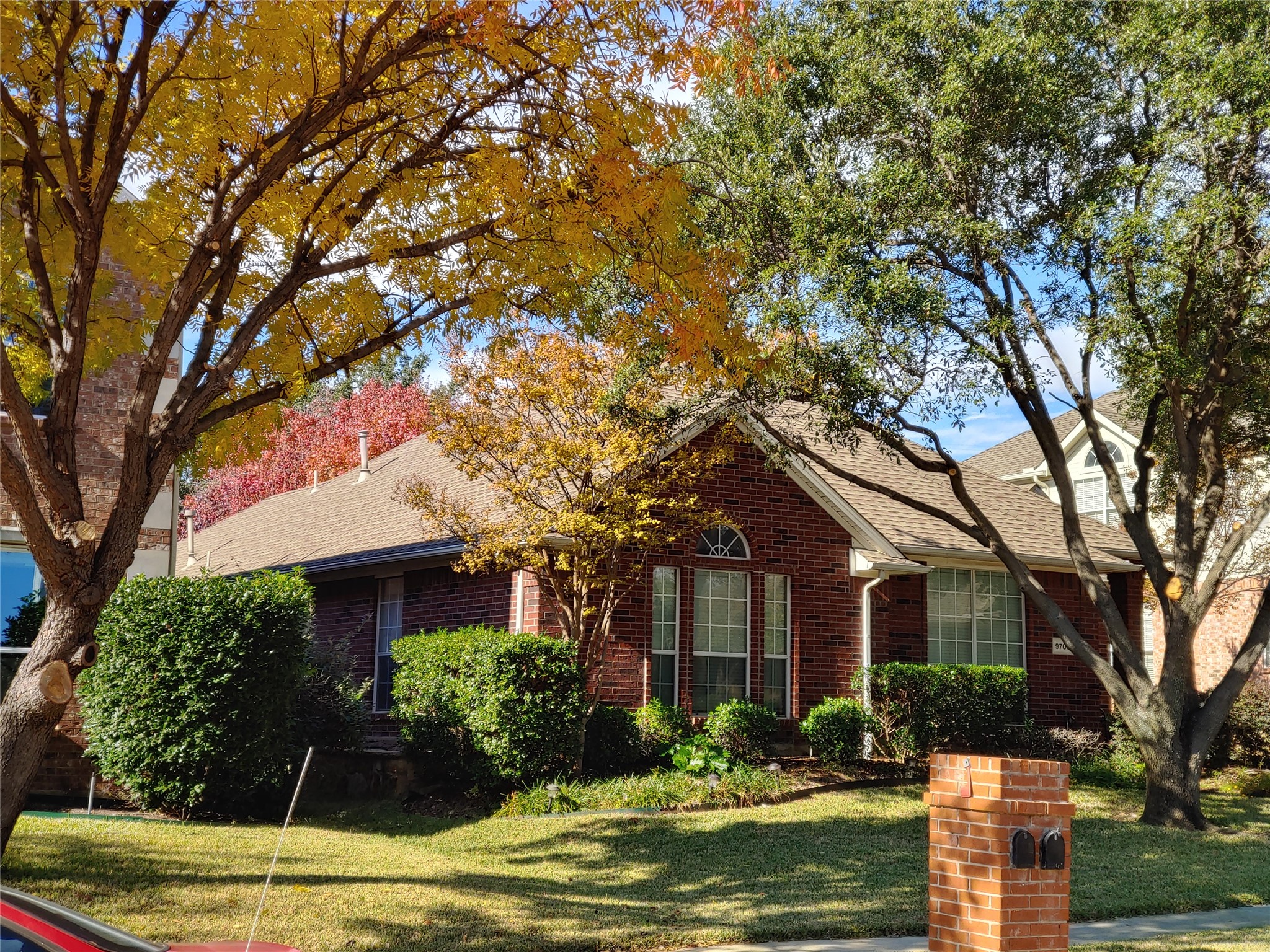 9703 Raven Lane Irving TX 75063