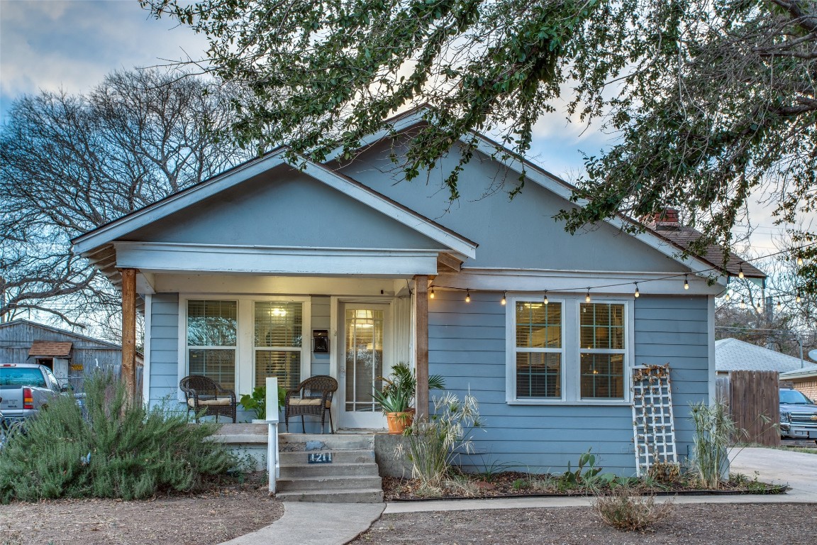 1211 Lansford Avenue Dallas TX 75224