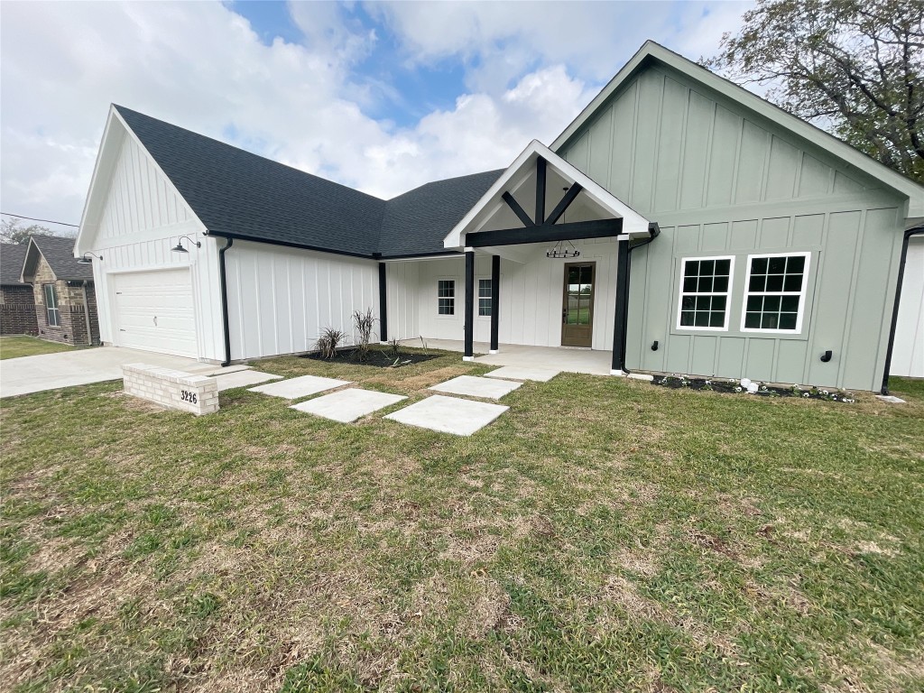 3226 Grady Street Forest Hill TX 76119