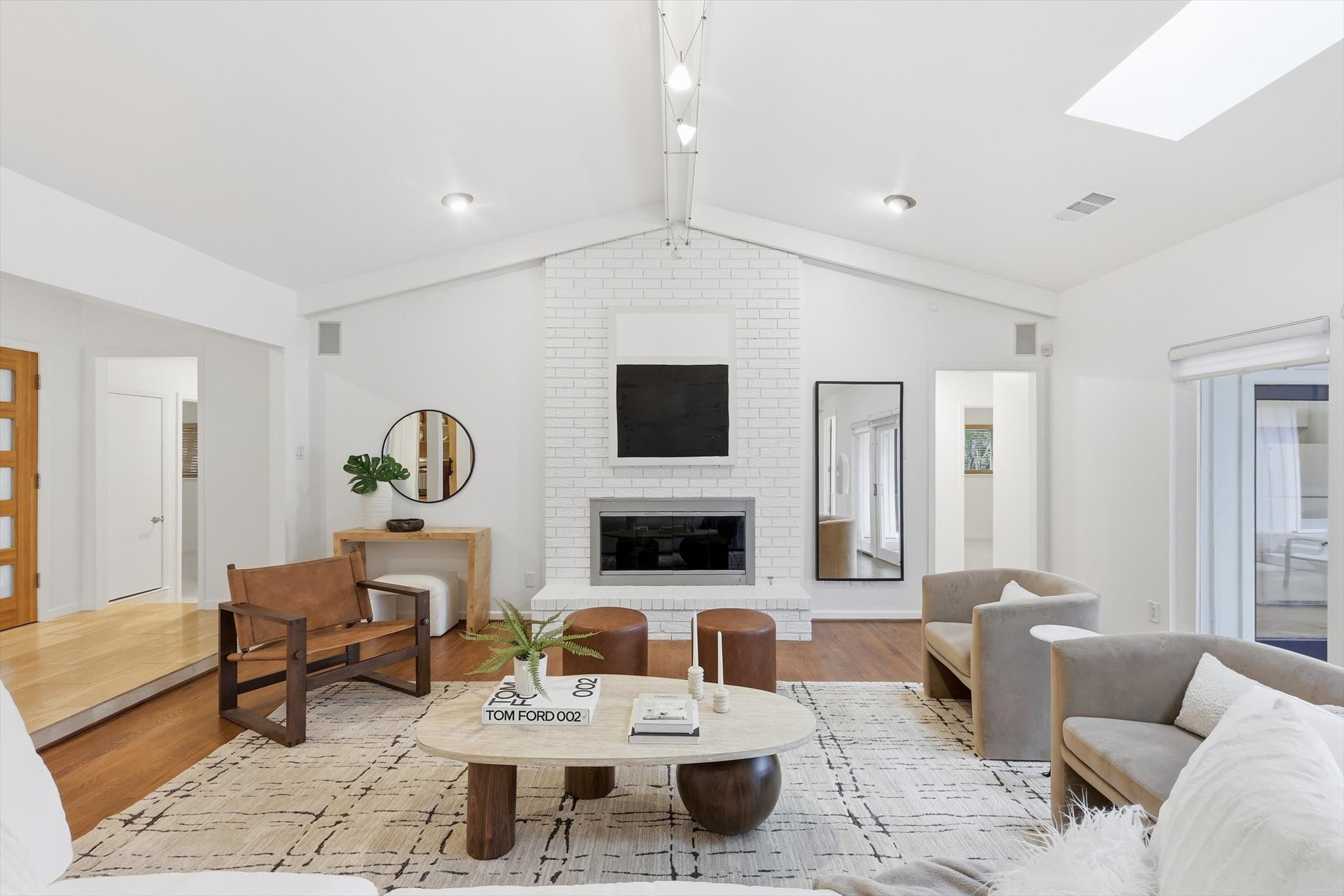 10334 White Rock Place Dallas TX 75238