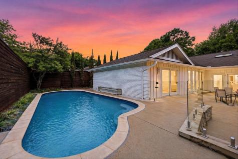 10334 White Rock Place Dallas TX 75238