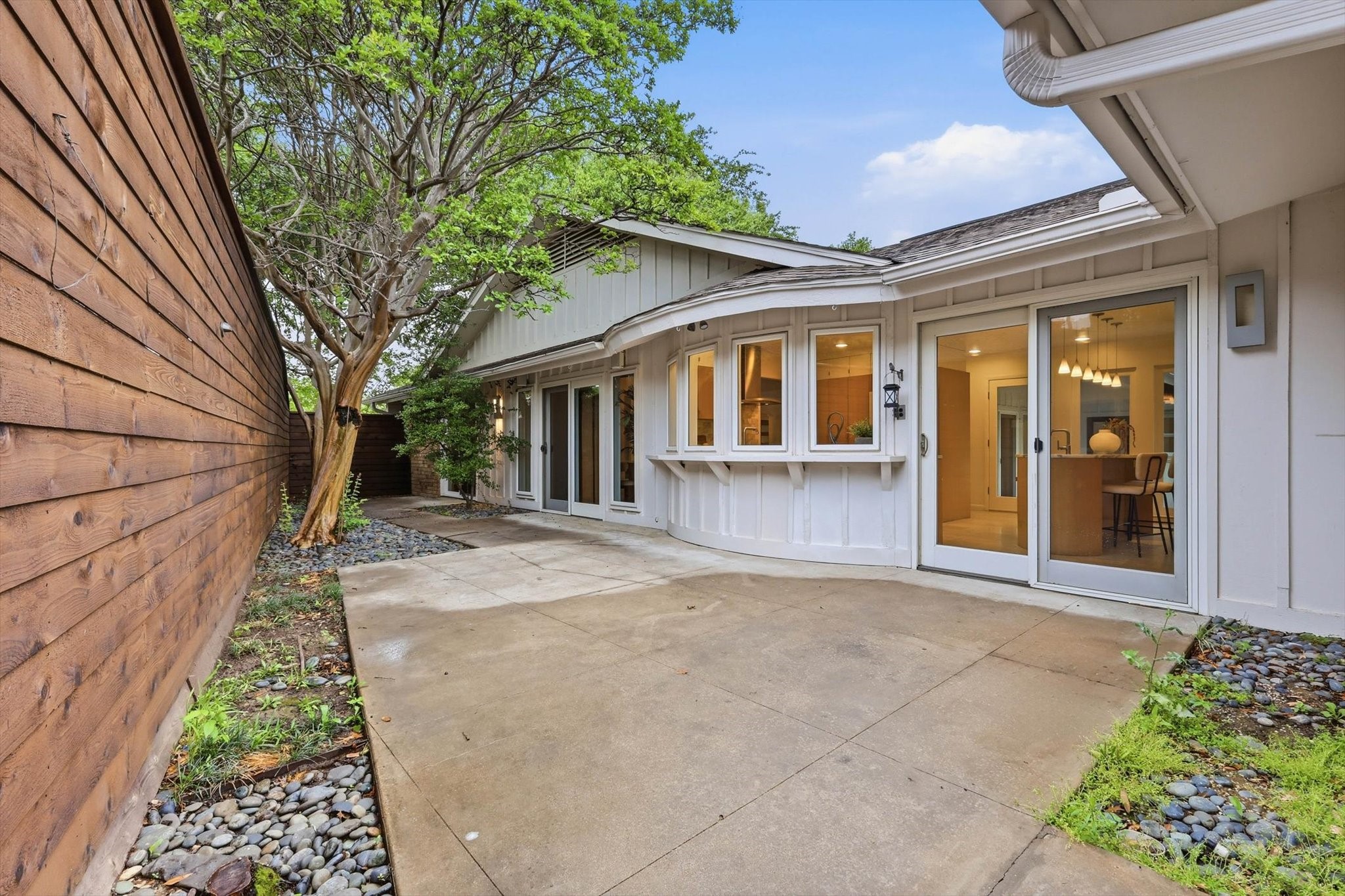 10334 White Rock Place Dallas TX 75238