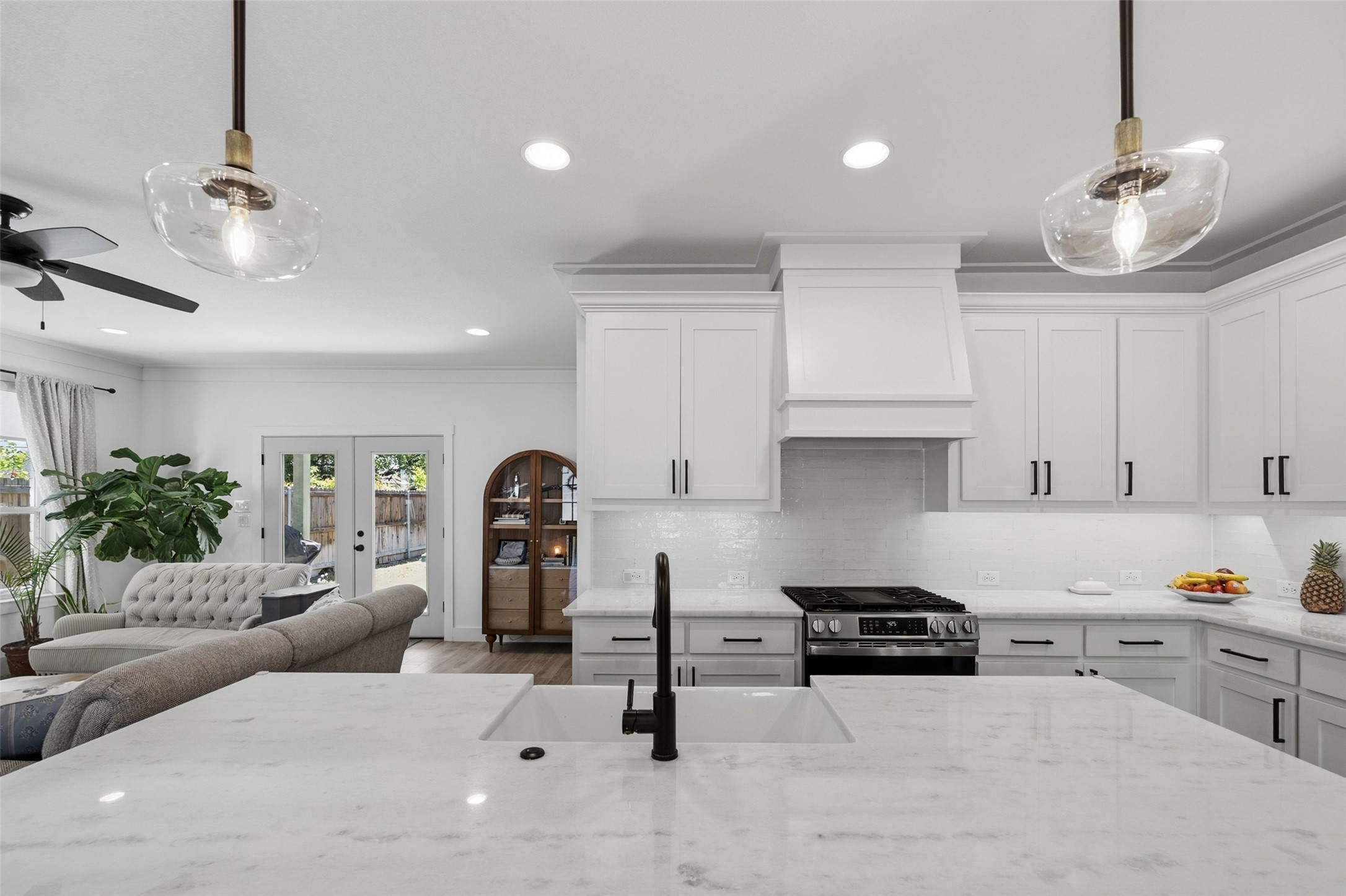 5837 Straley Avenue Westworth Village TX 76114