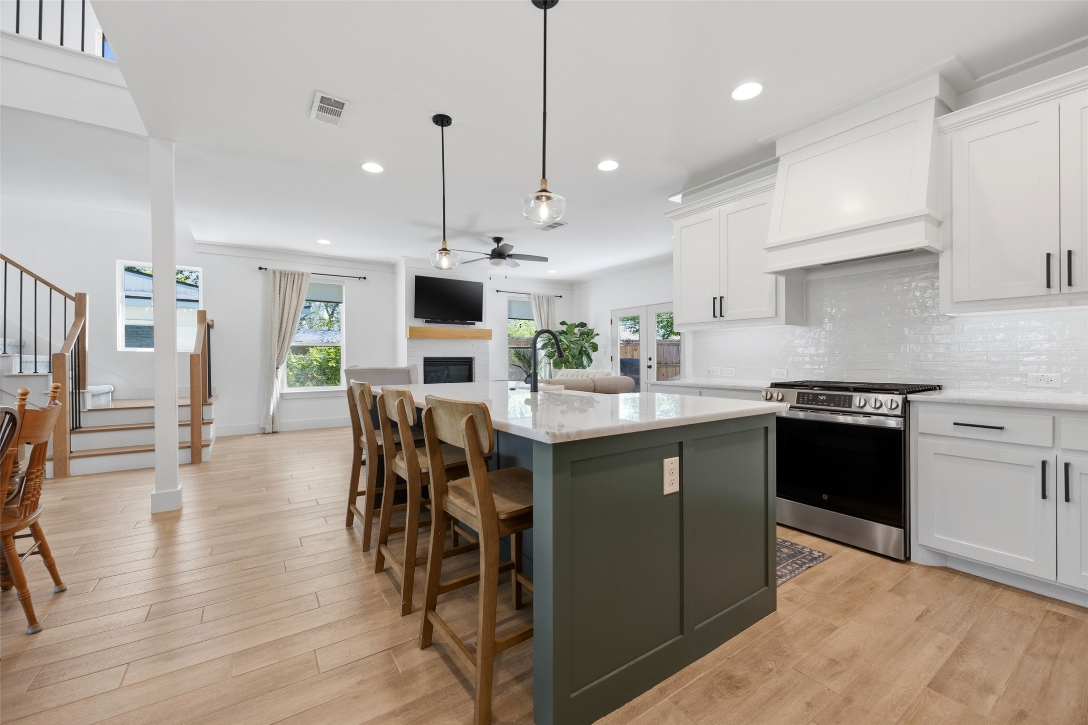 5837 Straley Avenue Westworth Village TX 76114