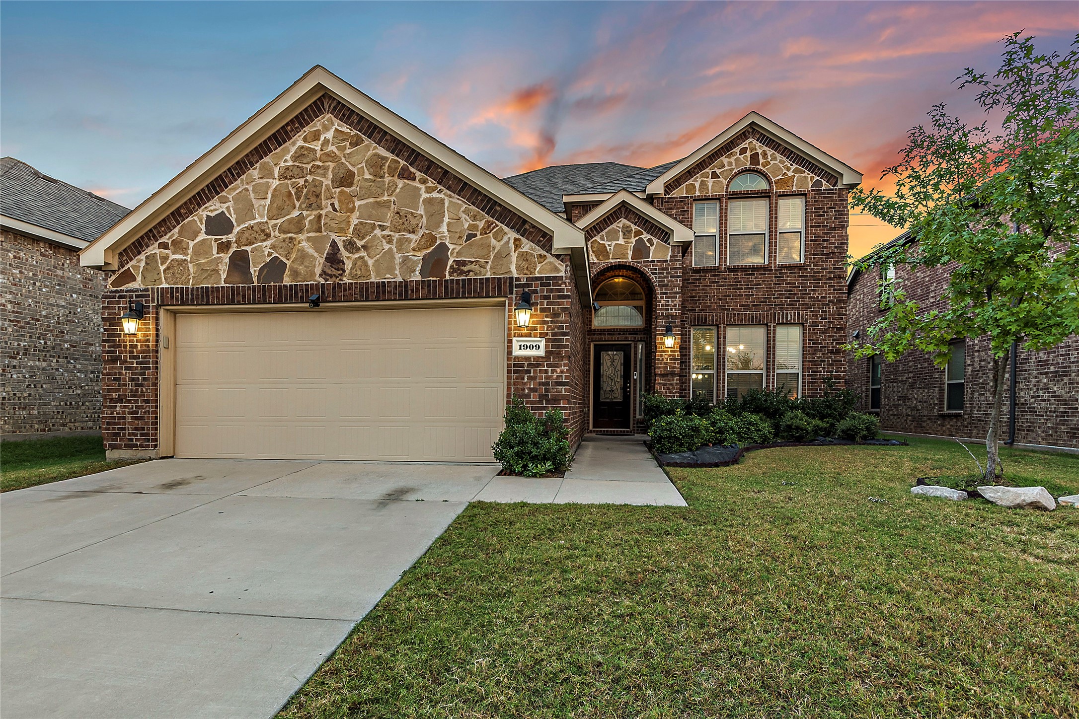 1909 Lake Pine Drive Little Elm TX 75068