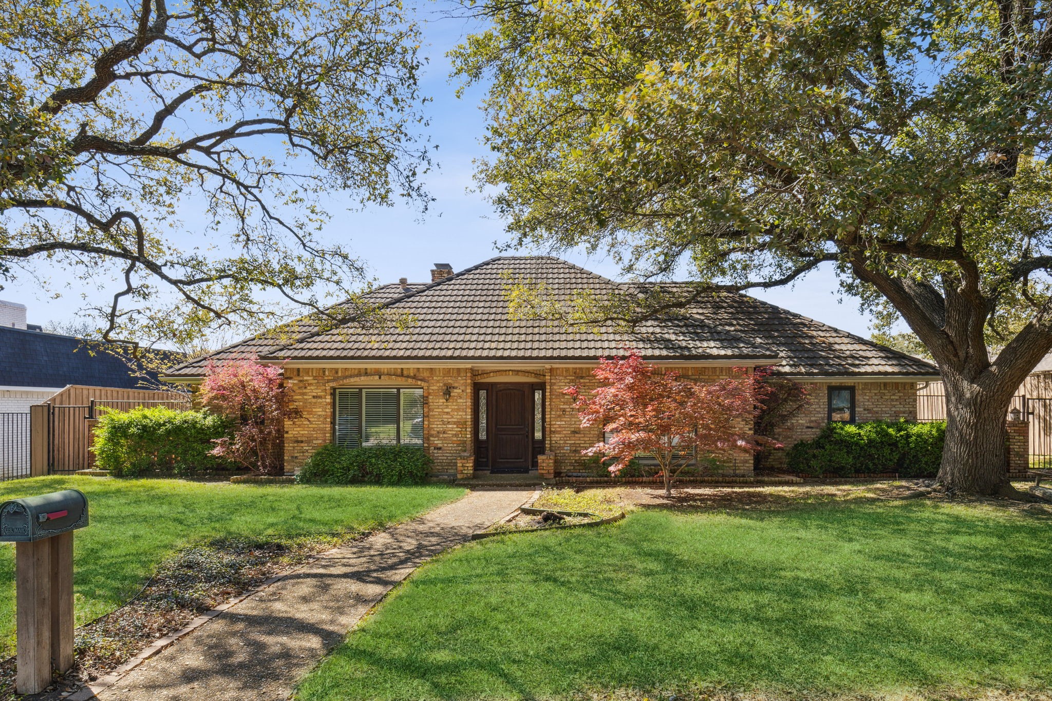 6716 Harvest Glen Drive Dallas TX 75248