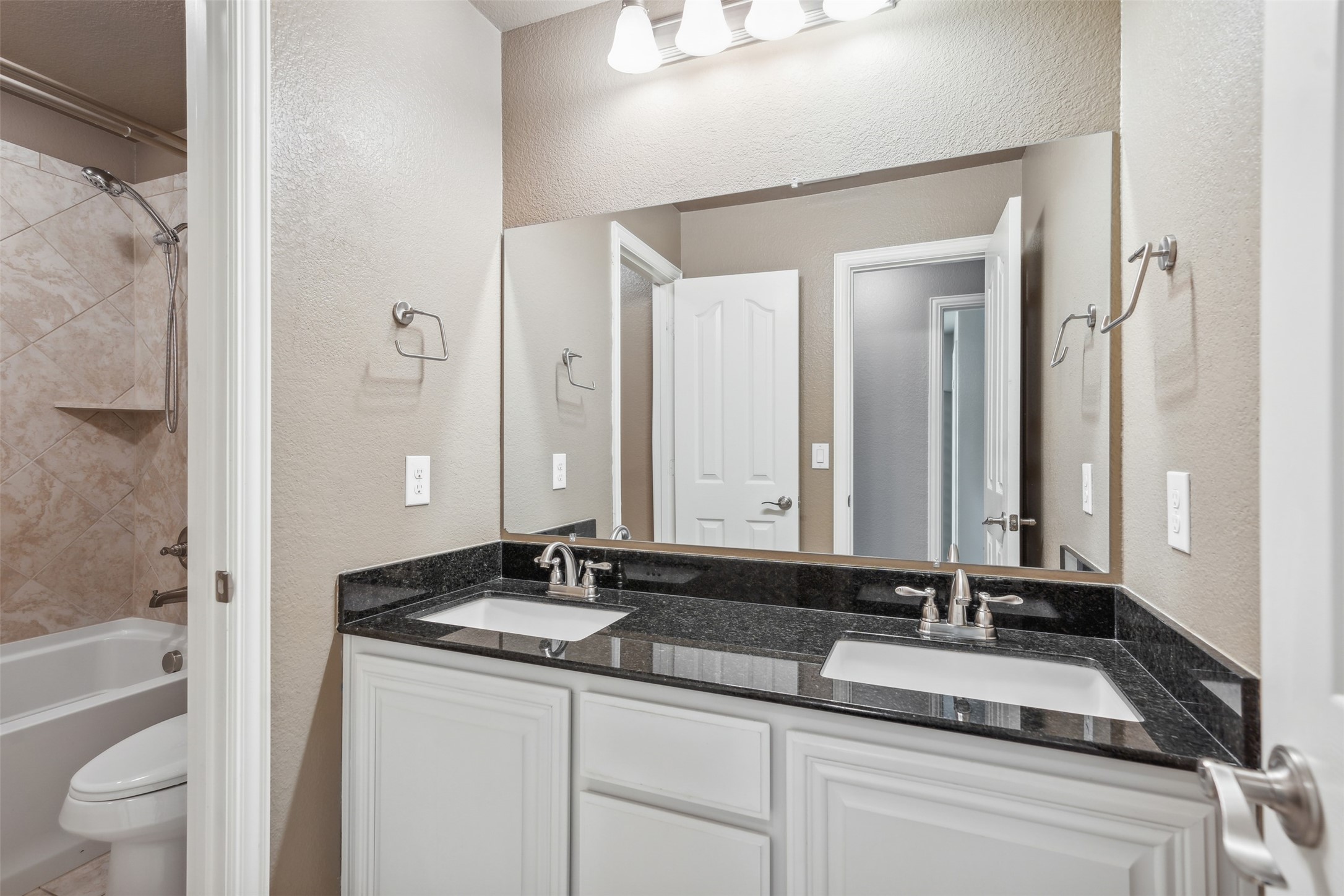 721 Lighthouse Lane Savannah TX 76227