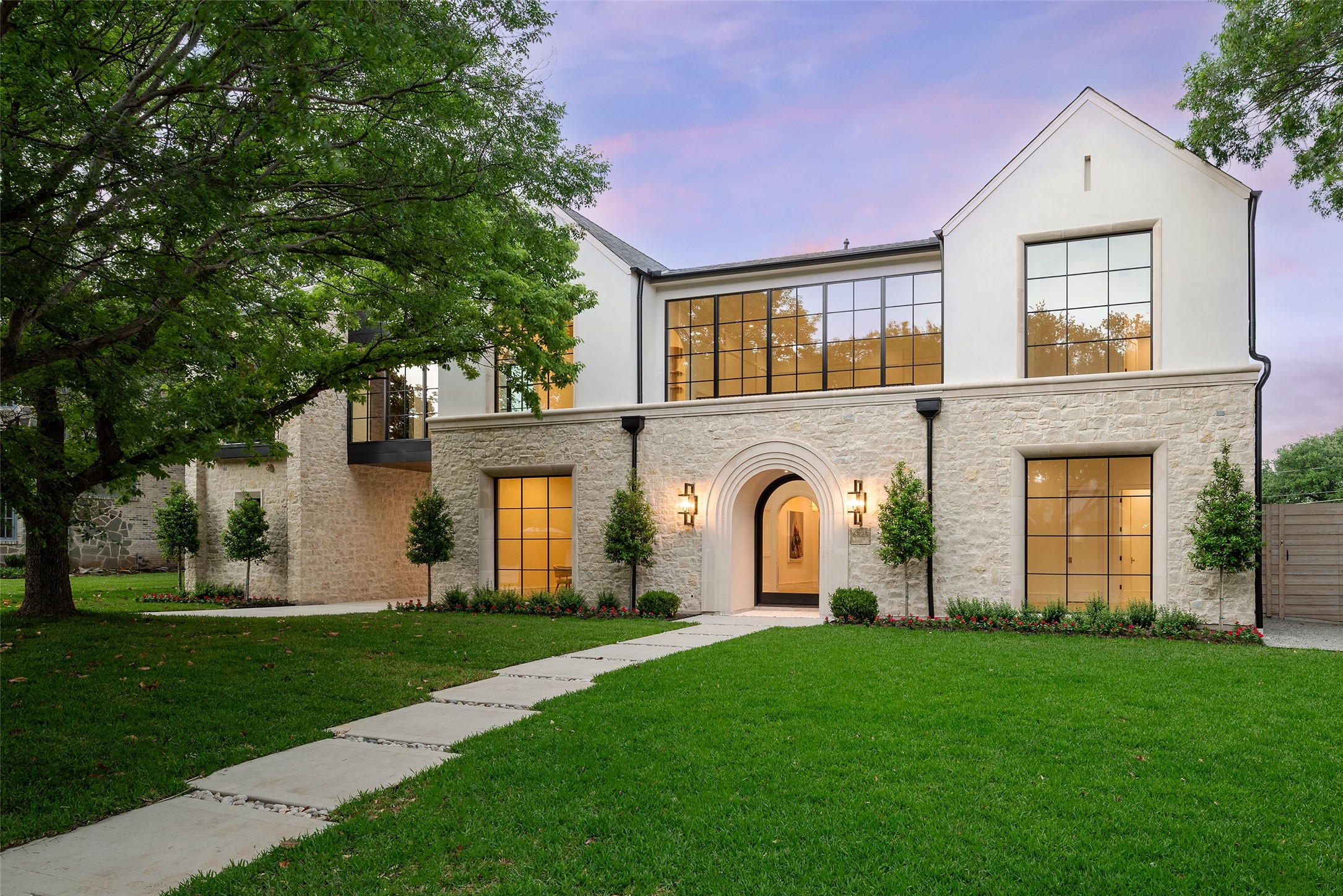 6823 Norway Road Dallas TX 75230
