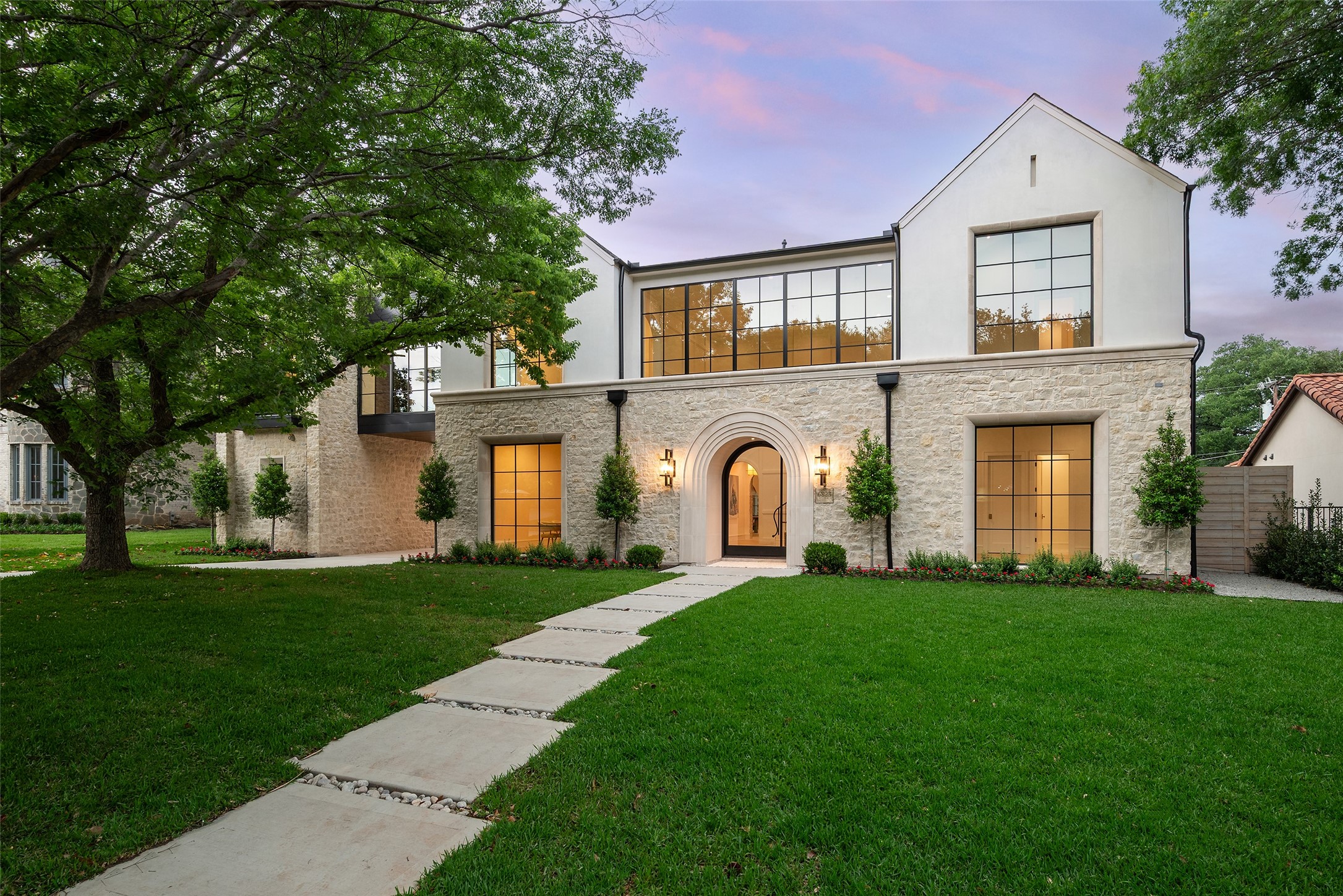 6823 Norway Road Dallas TX 75230