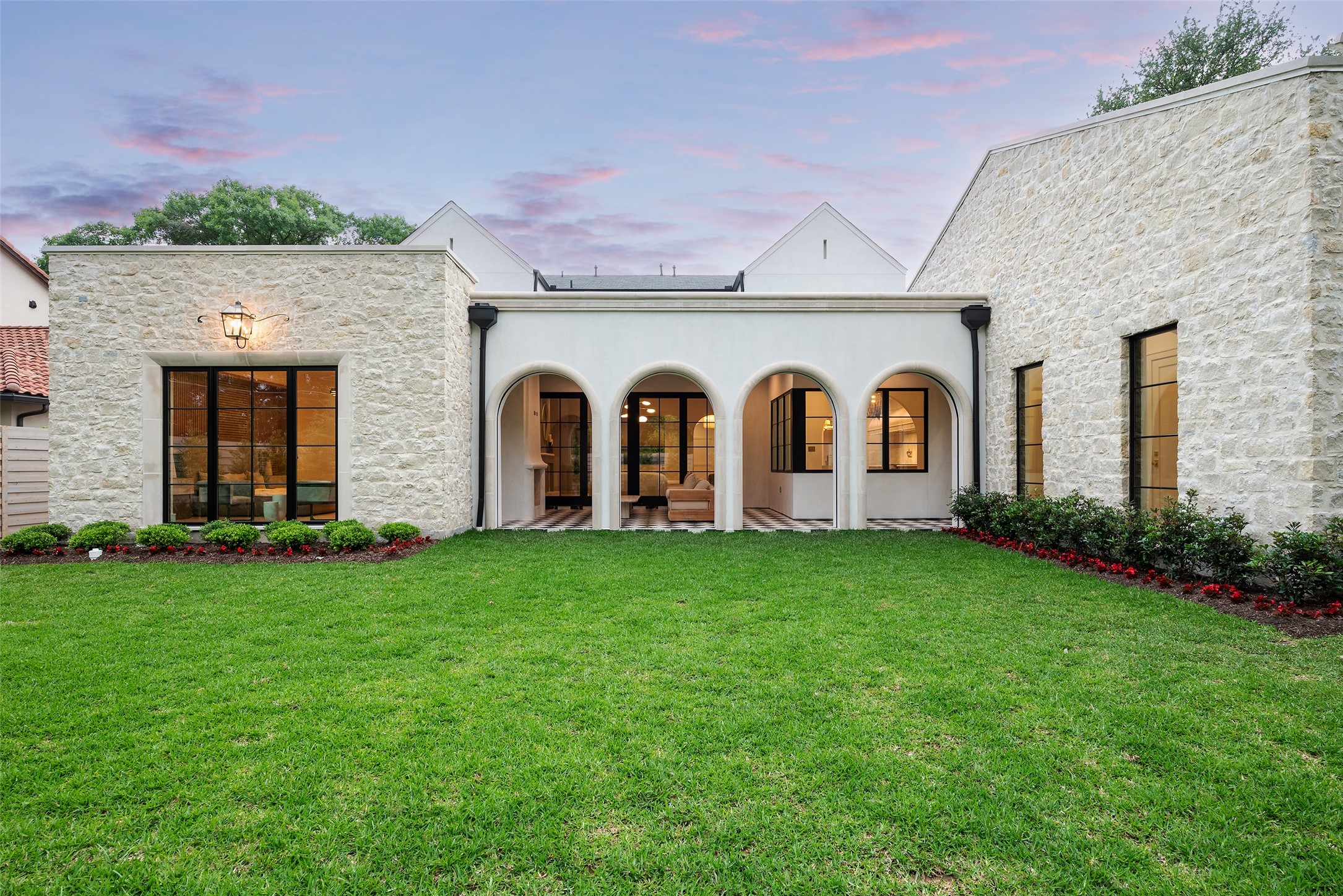 6823 Norway Road Dallas TX 75230
