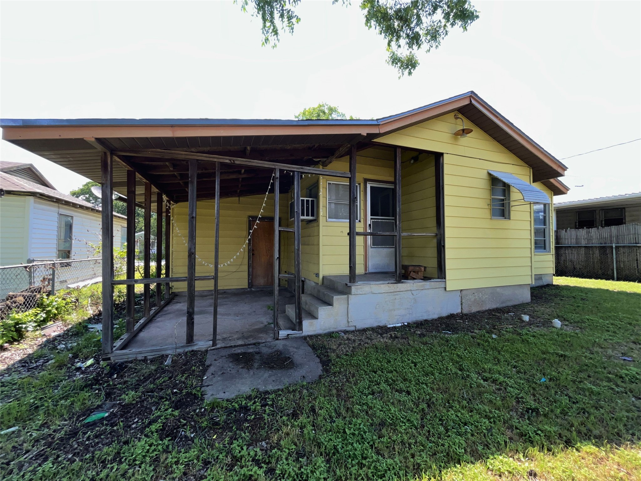 4232 5th Avenue Fort Worth TX 76115