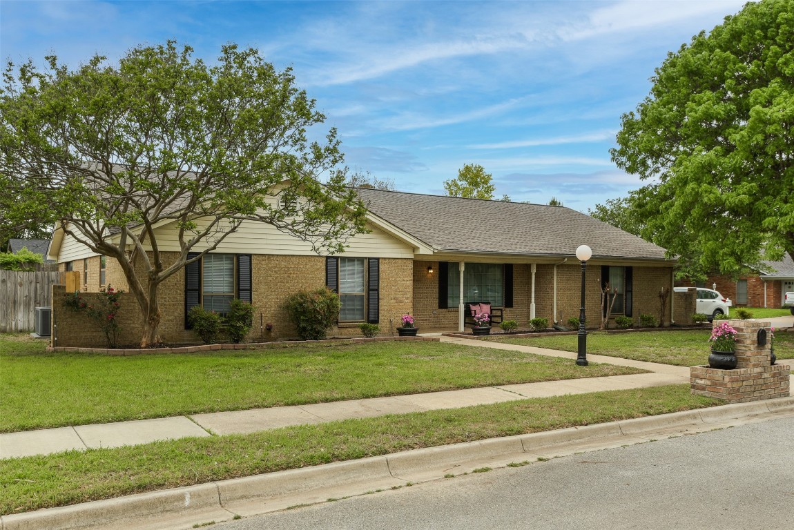 7500 Mike Court North Richland Hills TX 76180
