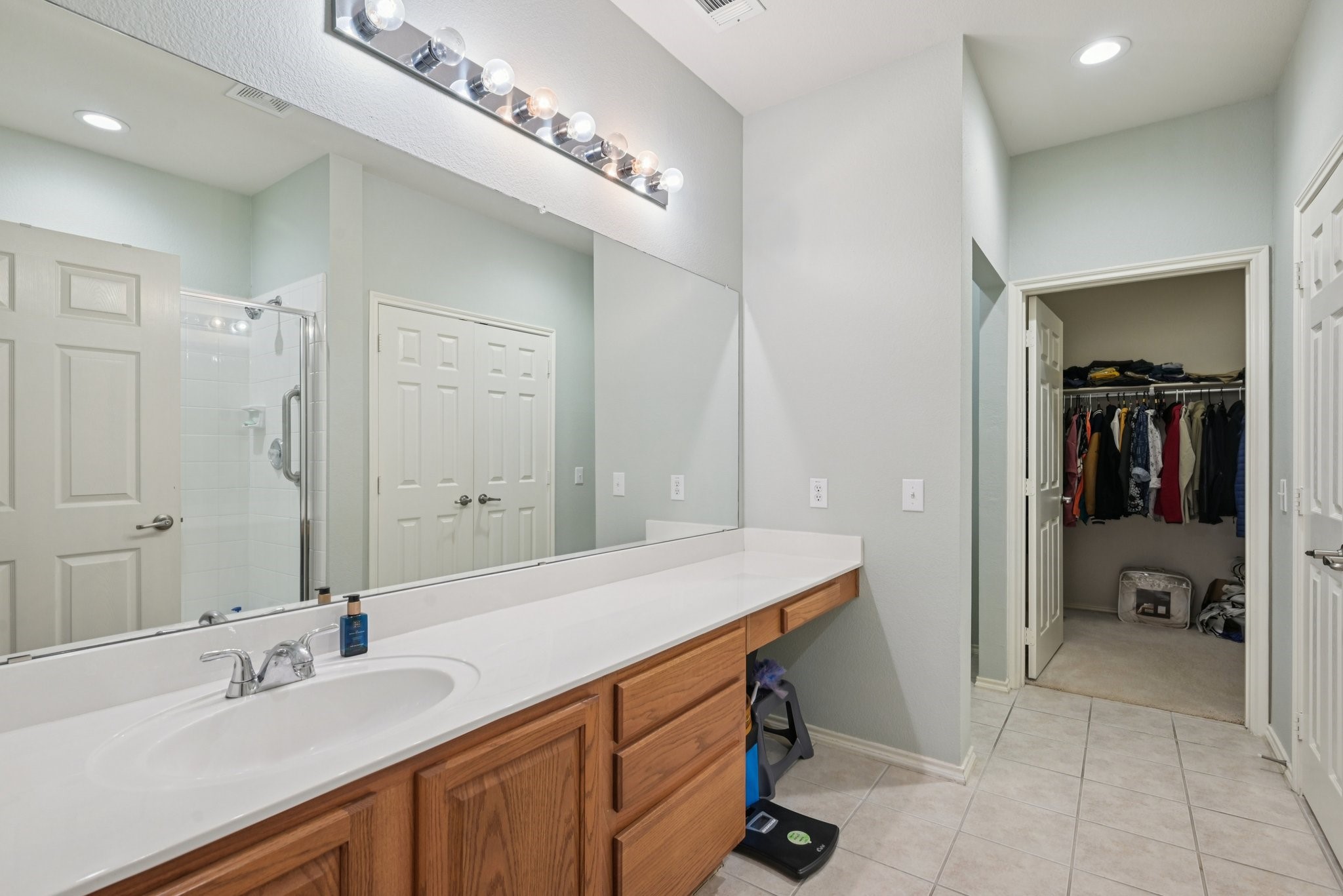 3225 Judge Holland Lane Plano TX 75025