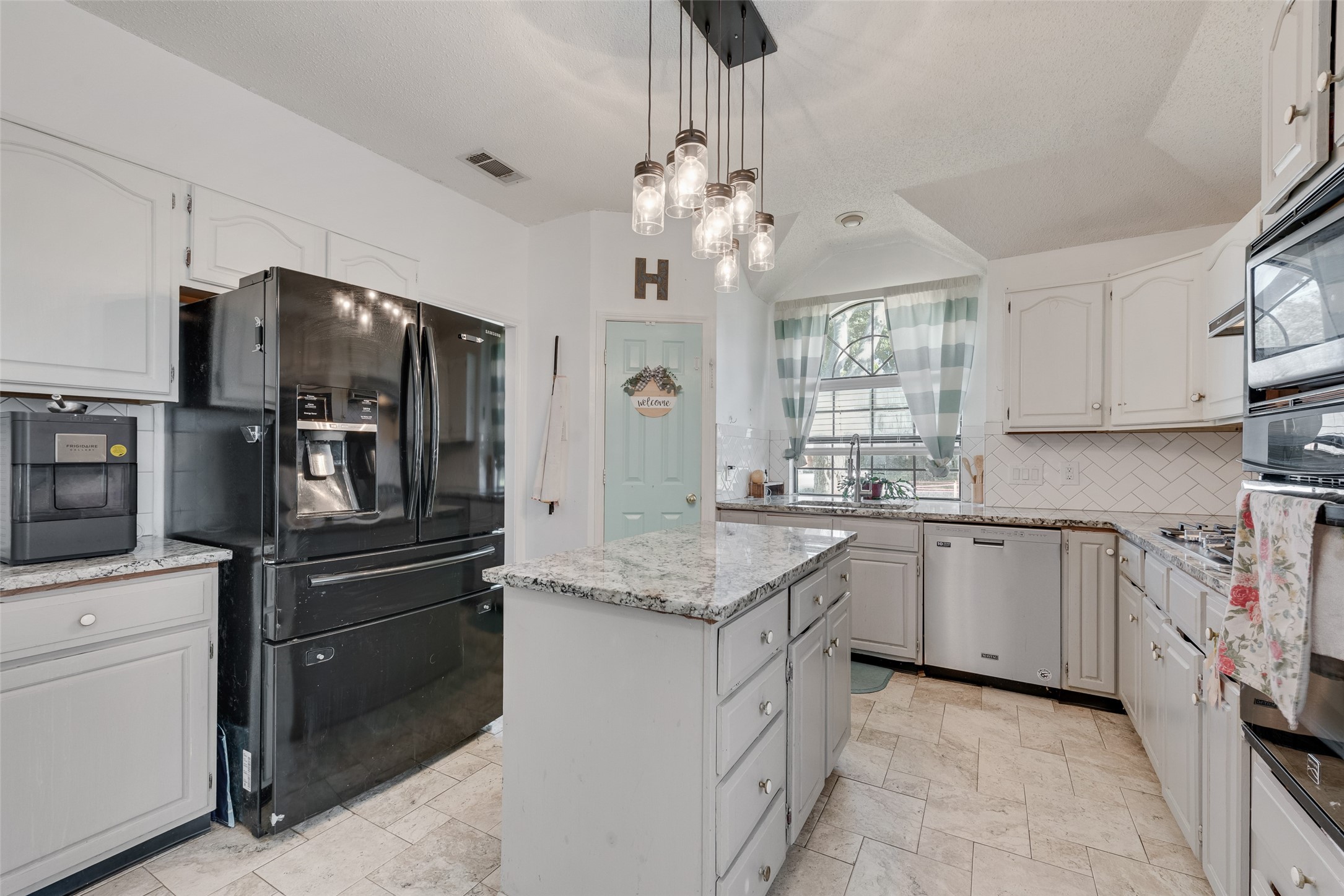 7005 Buckhorn Drive Rowlett TX 75089