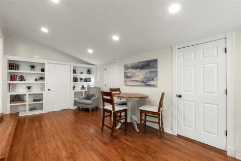 198 Lake Drive Enchanted Oaks TX 75156