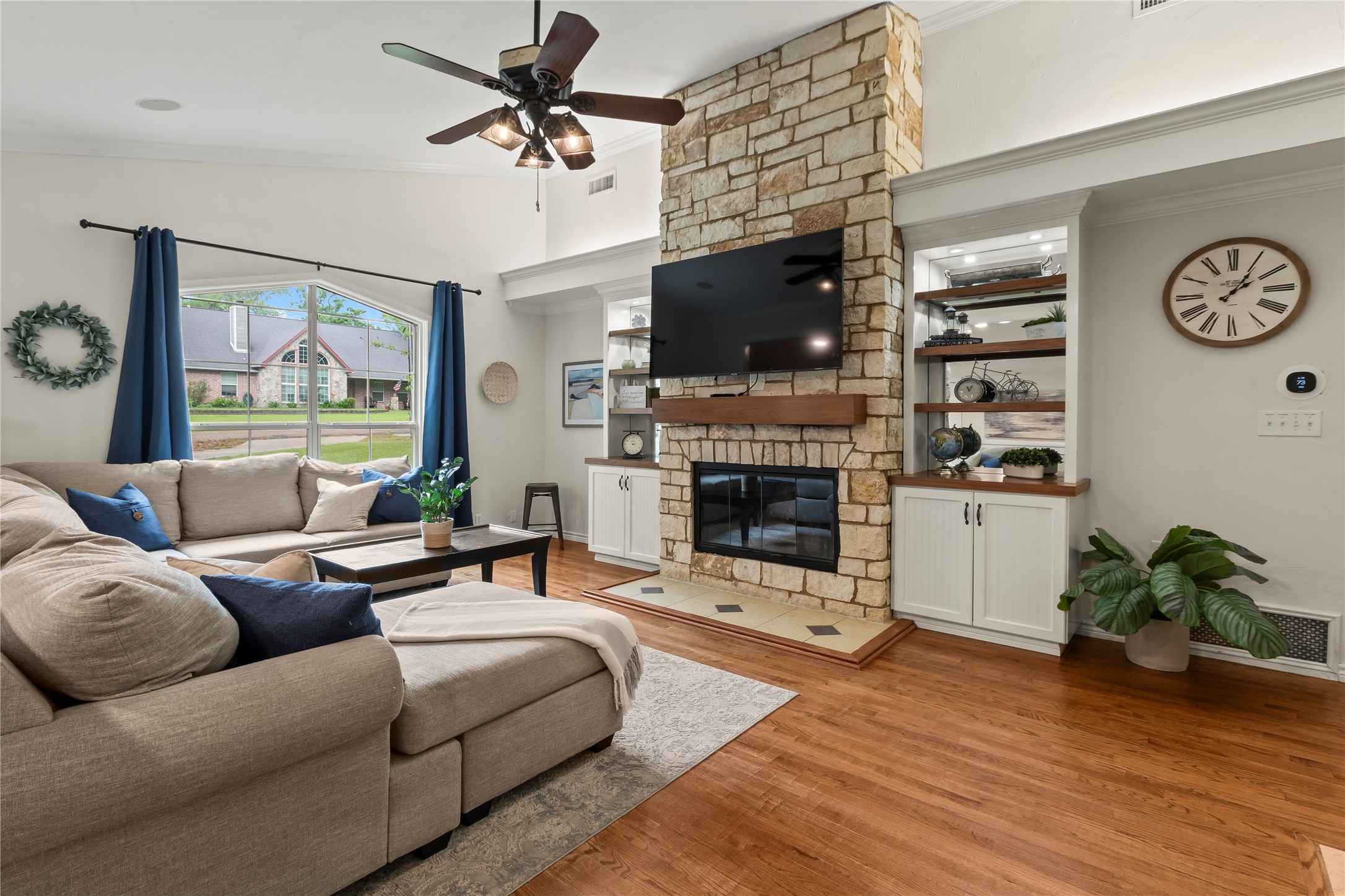 198 Lake Drive Enchanted Oaks TX 75156